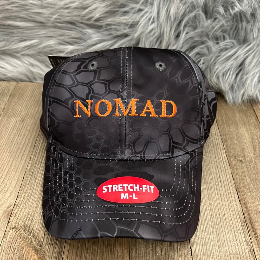 Nomad hat size M/L - NEW
